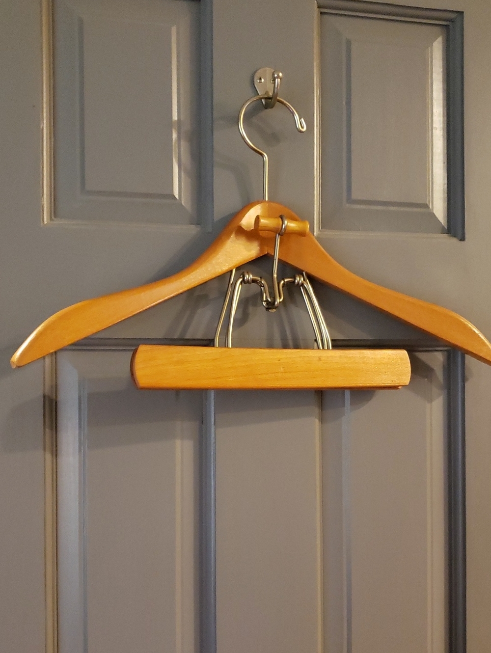Setwell Suit and Pant Hanger - Natural Wood Vintage